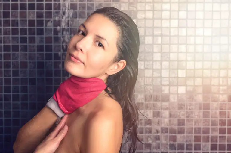 Douche : 10 mauvaises habitudes à oublier