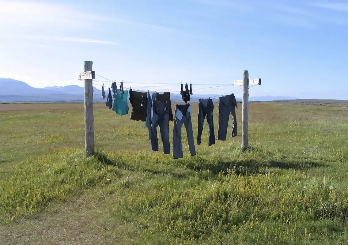 Voilà pourquoi vous ne devriez pas sécher votre linge en intérieur